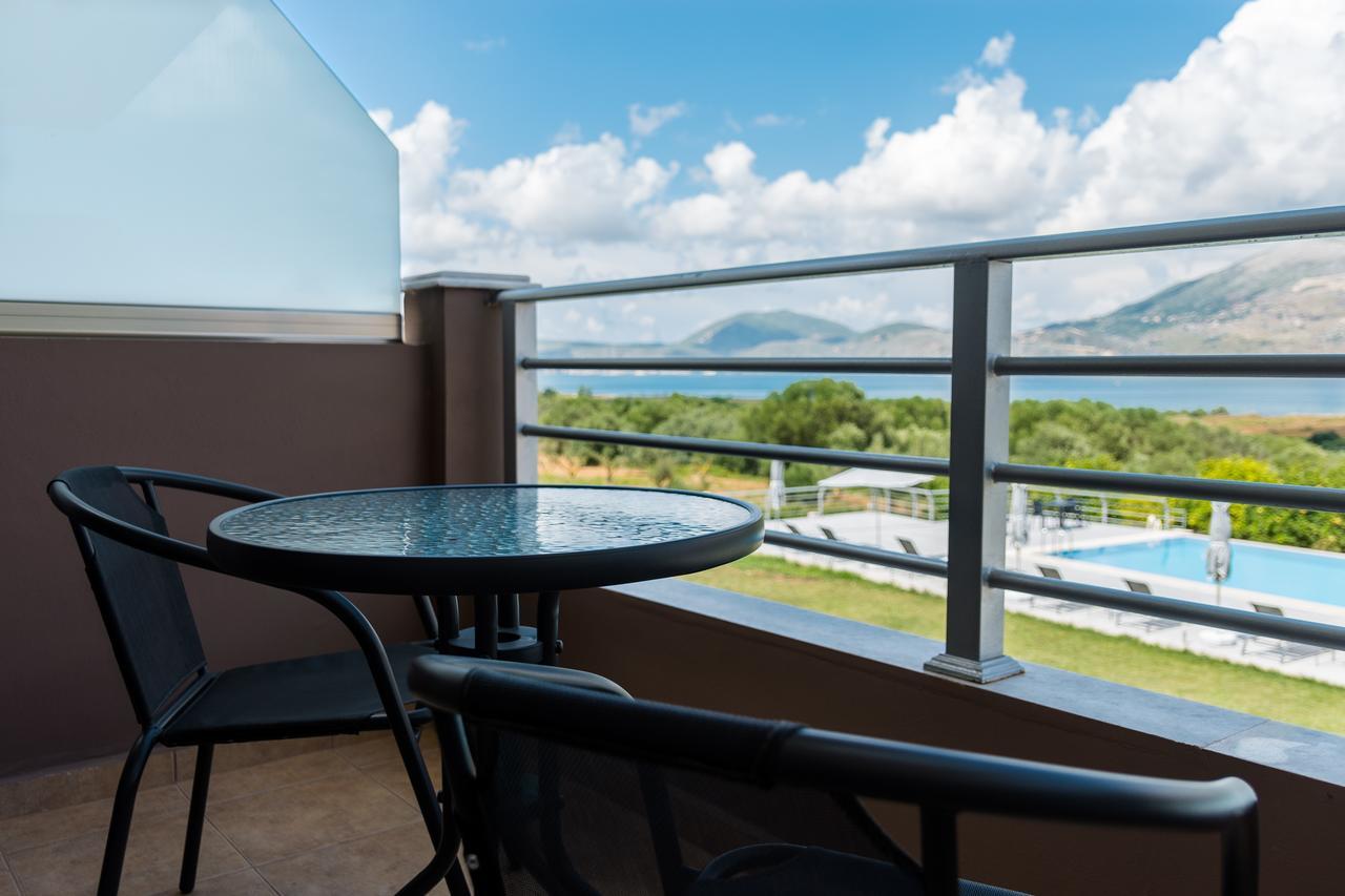 Phaedra Suites Bed & Breakfast Lixouri
