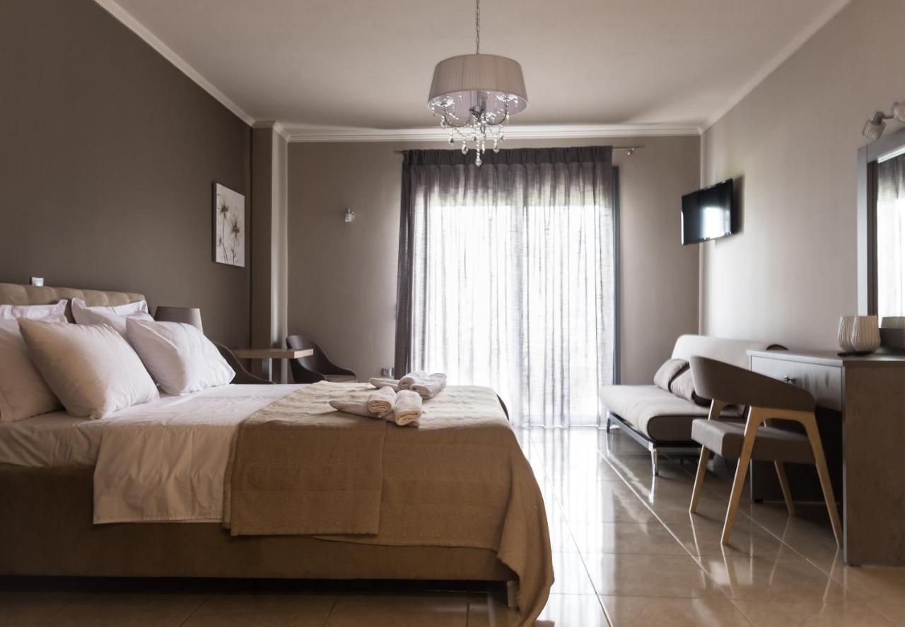 Bed & Breakfast Phaedra Suites *